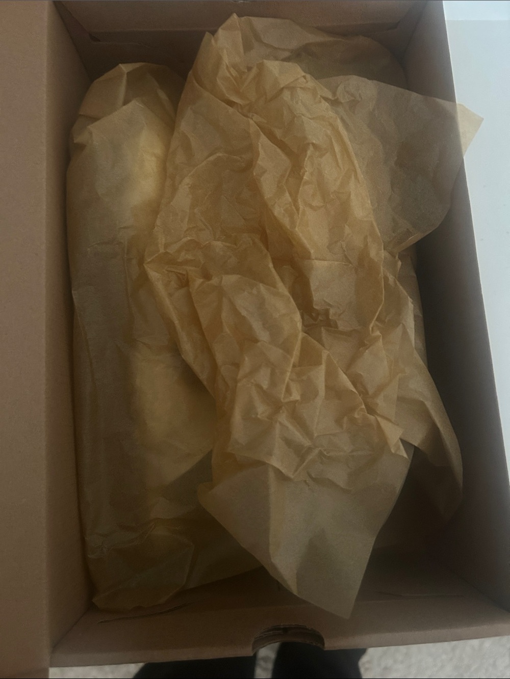 Koolaburra by Ugg Beige Slippers (Boxed) size 9 Brand New in Box - Picture 3 of 6